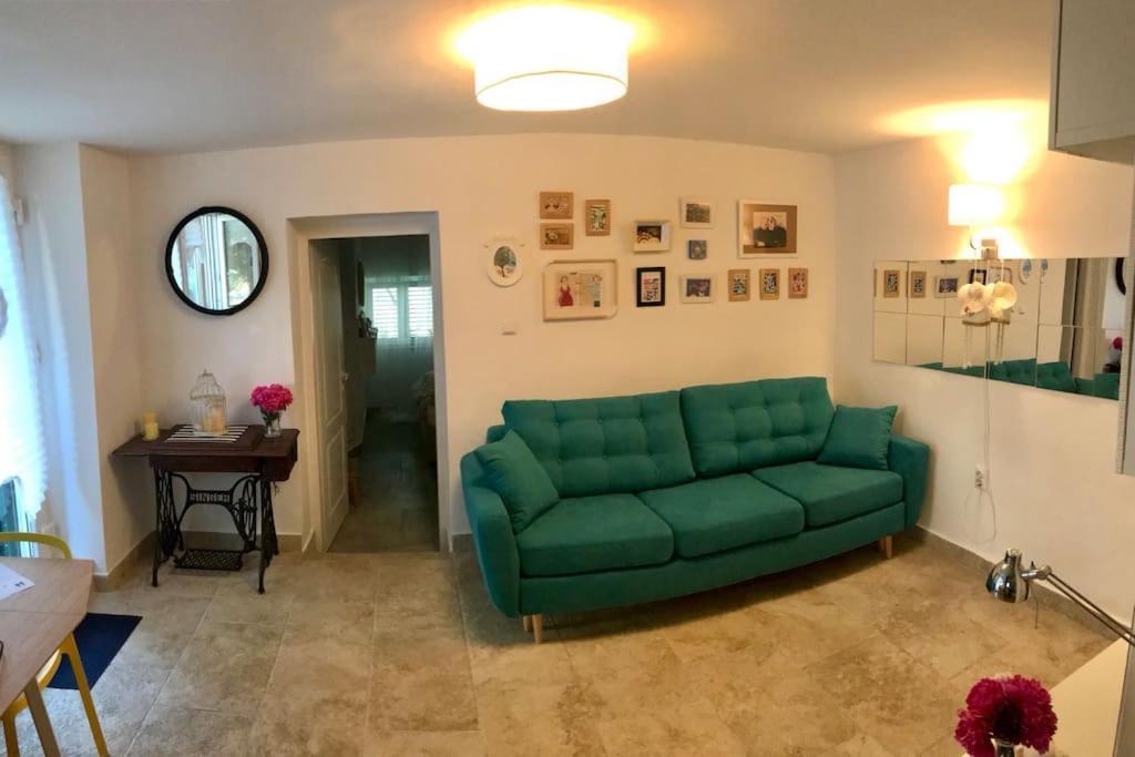 Garden Cozy Apartment Задар Екстериор снимка