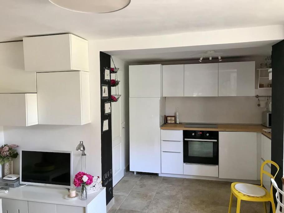 Garden Cozy Apartment Задар Екстериор снимка